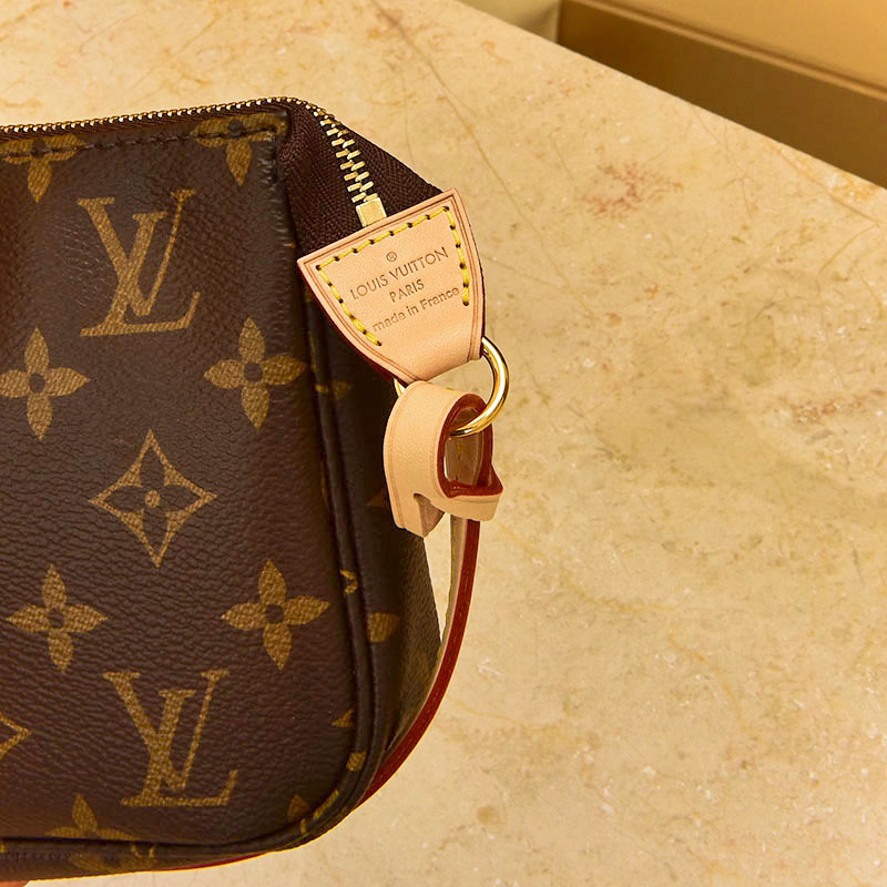 20240627/LouisVuitton_M40712